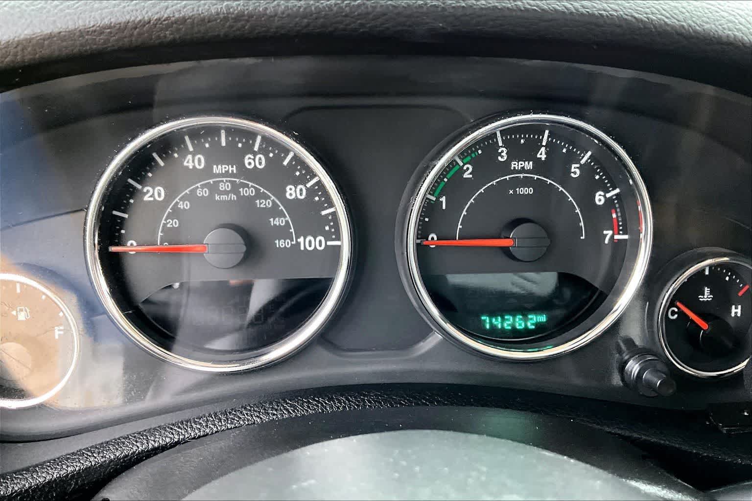 Thumbnail: 2018 Jeep Wrangler - 19