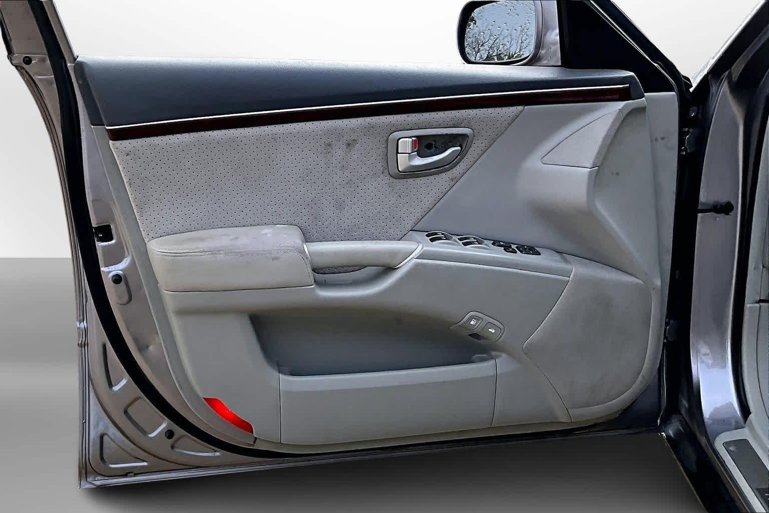 Thumbnail: 2007 Hyundai Azera - 17