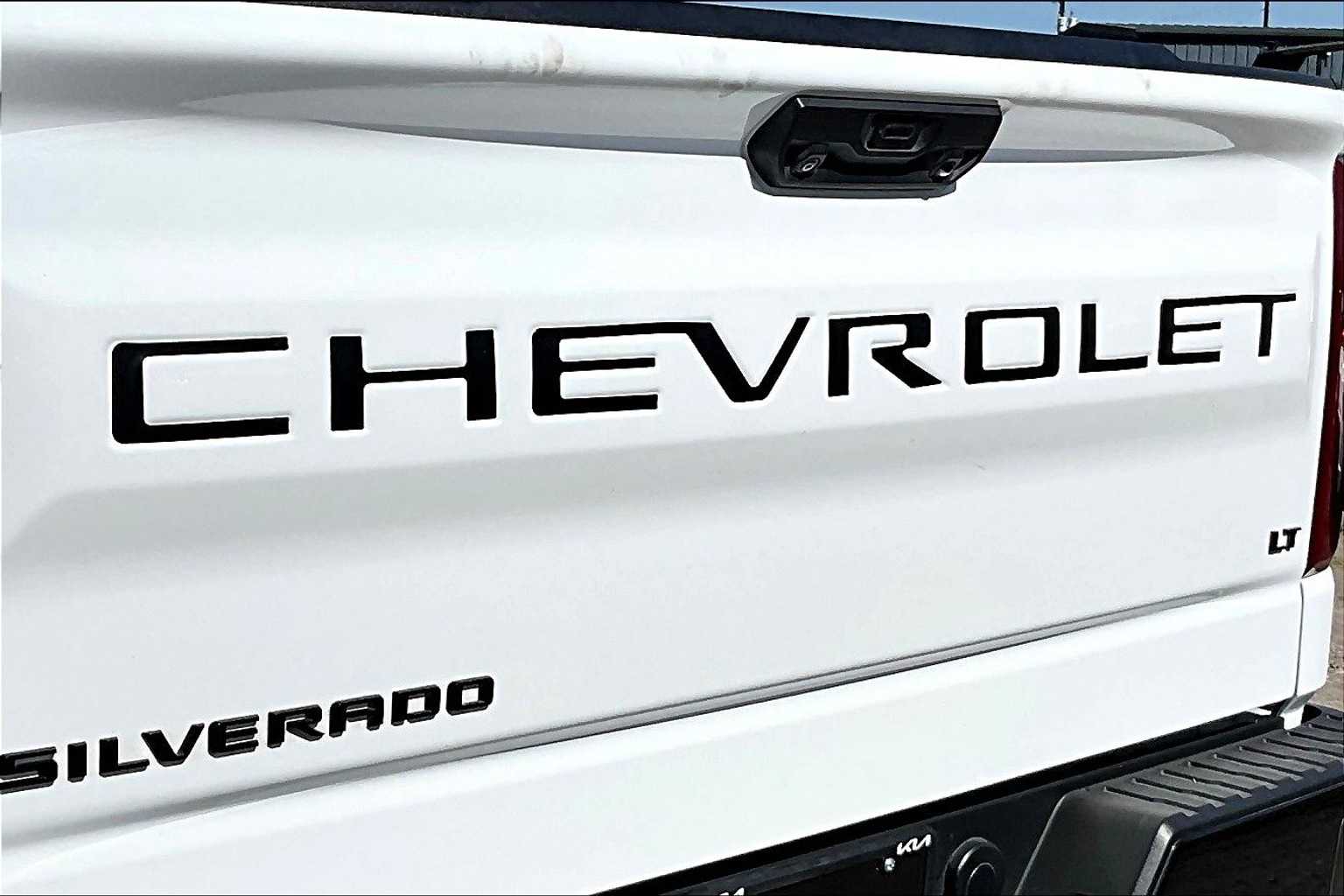 Thumbnail: 2023 Chevrolet Silverado 1500 - 33
