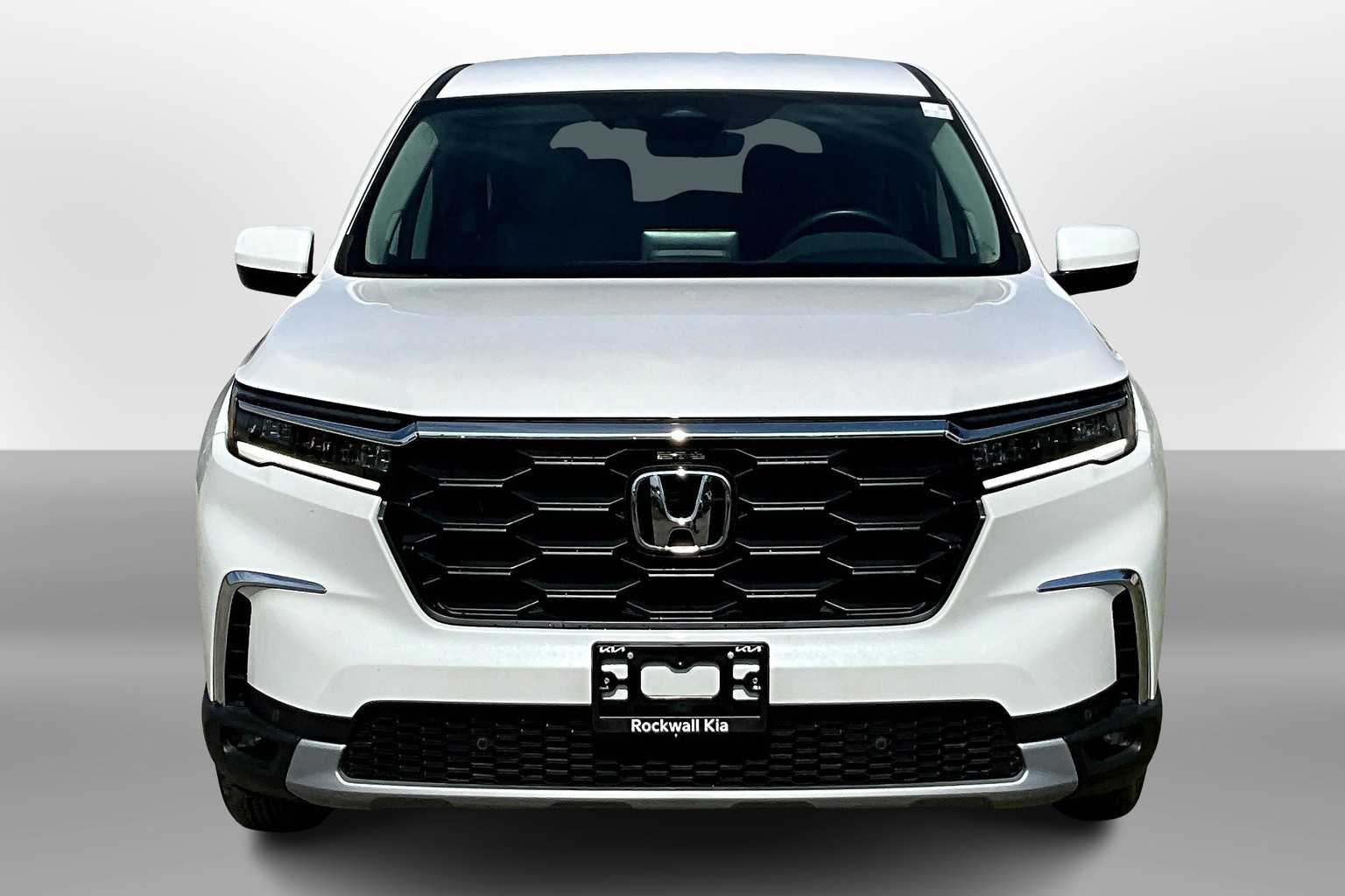 Thumbnail: 2024 Honda Pilot - 3