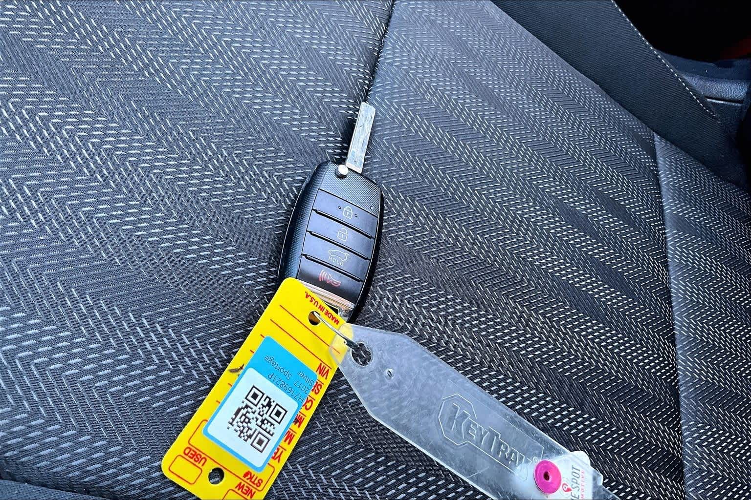 Thumbnail: 2017 Kia Sportage - 9