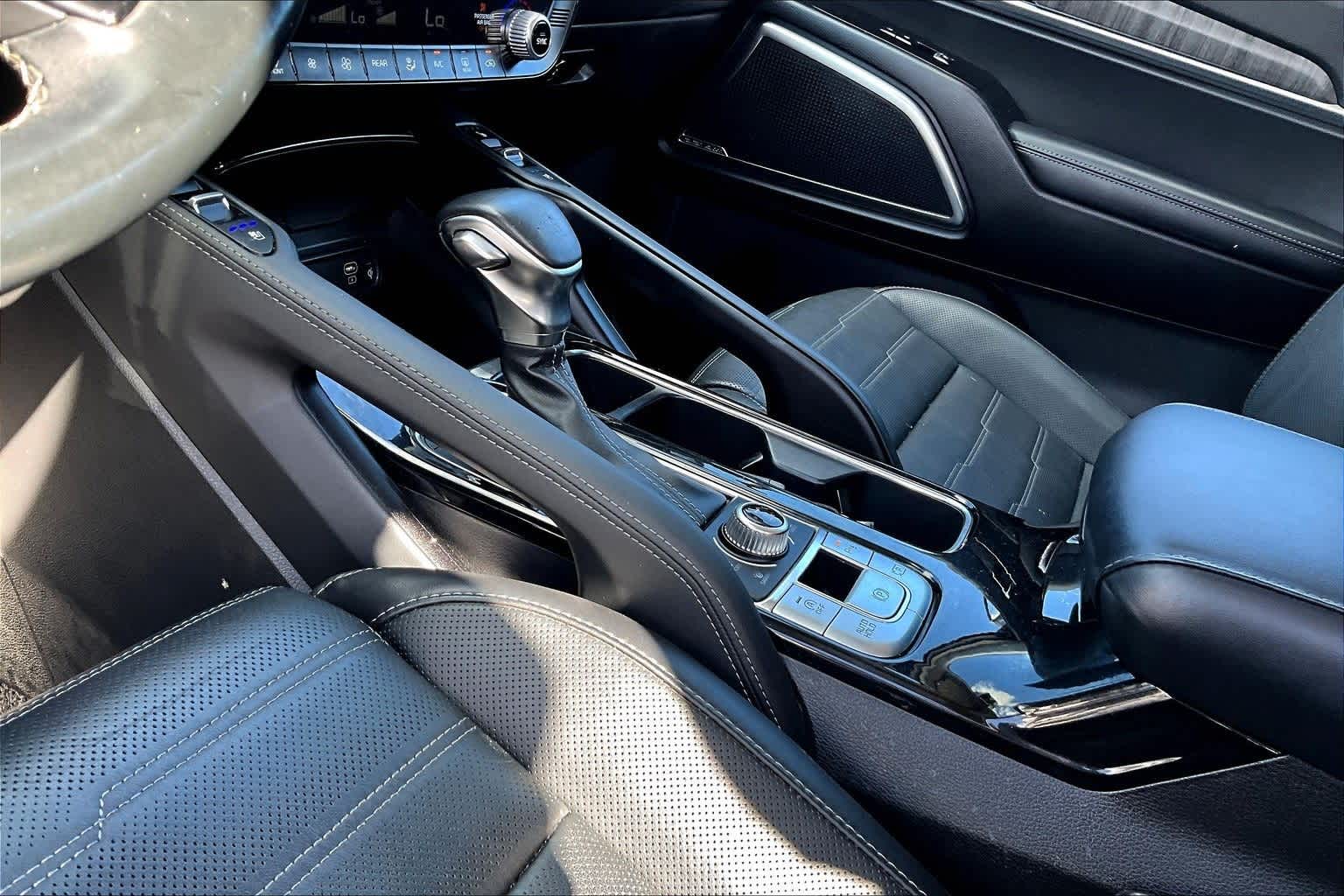 Thumbnail: 2024 Kia Telluride - 12