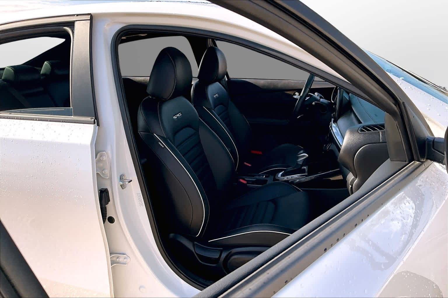 Thumbnail: 2024 Kia Forte - 6