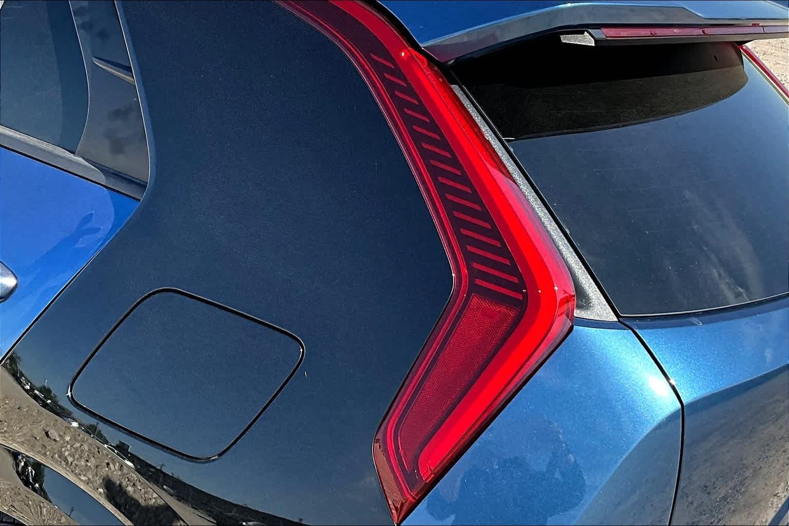 2023 Kia Niro SX Touring 31