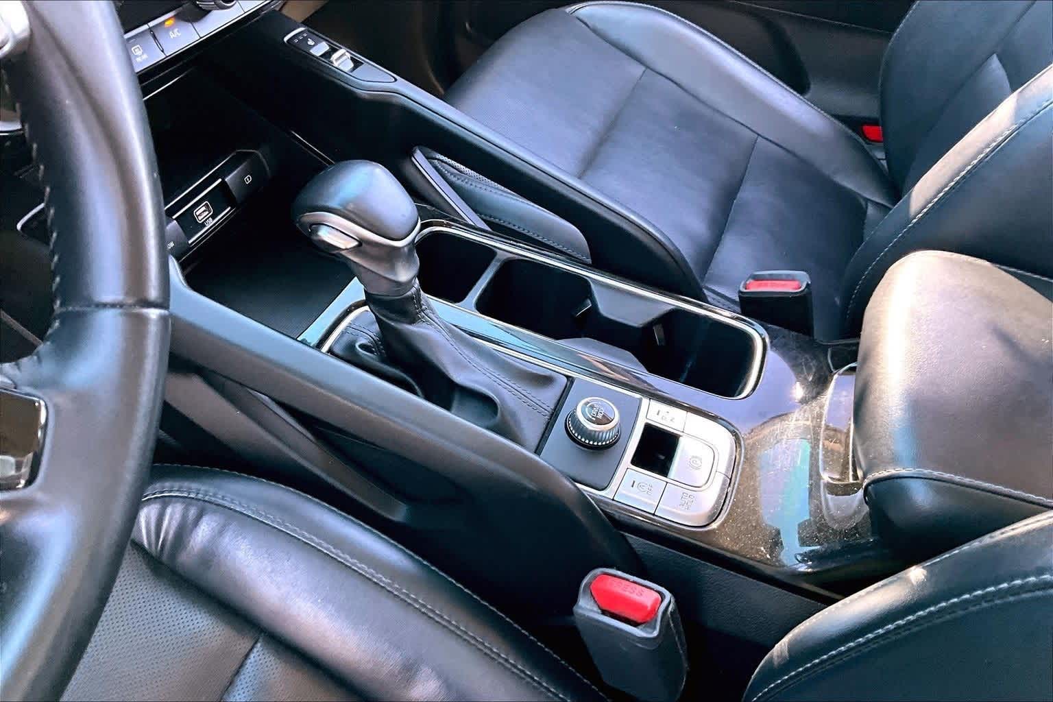 Thumbnail: 2020 Kia Telluride - 13