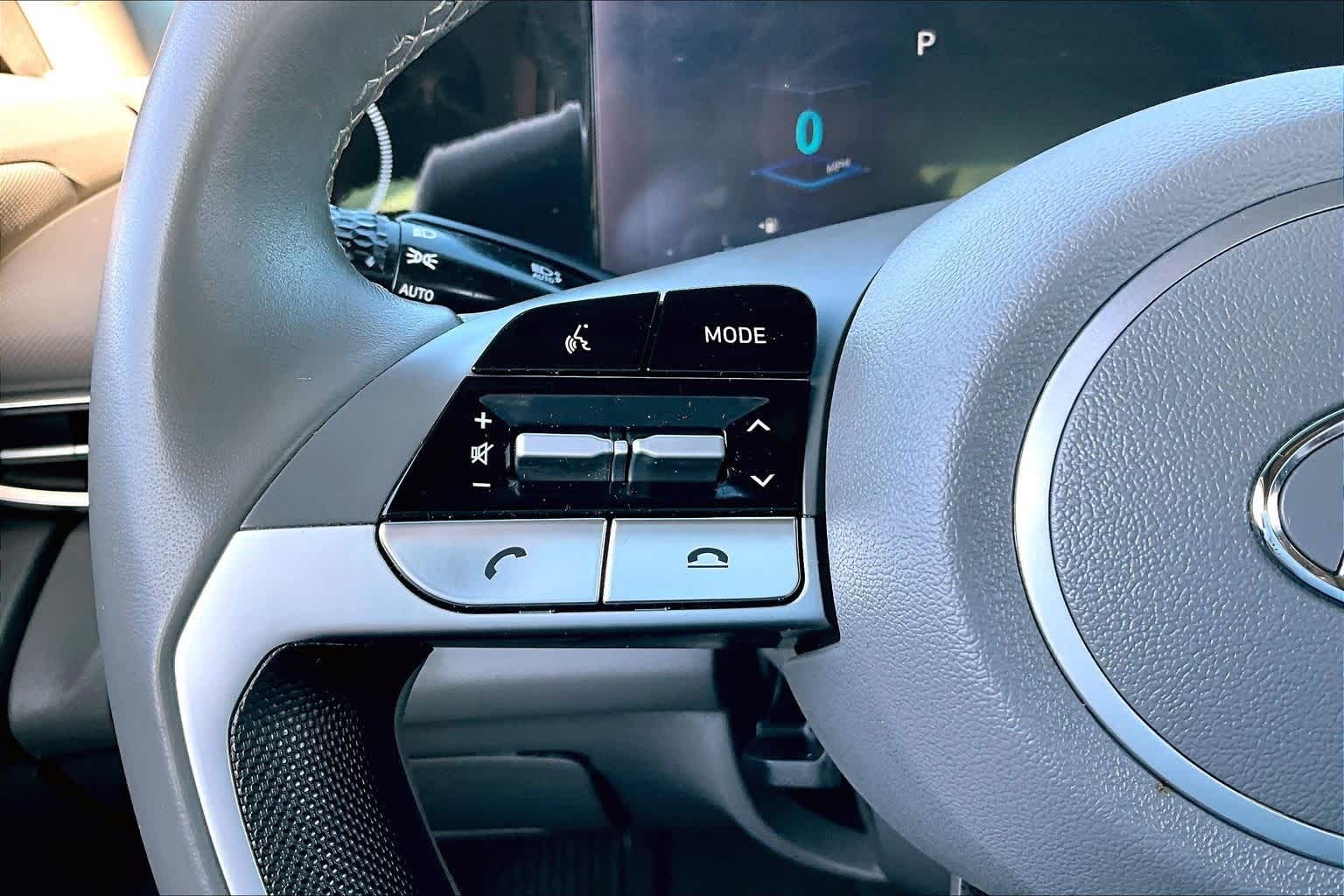 Thumbnail: 2023 Hyundai Elantra - 19