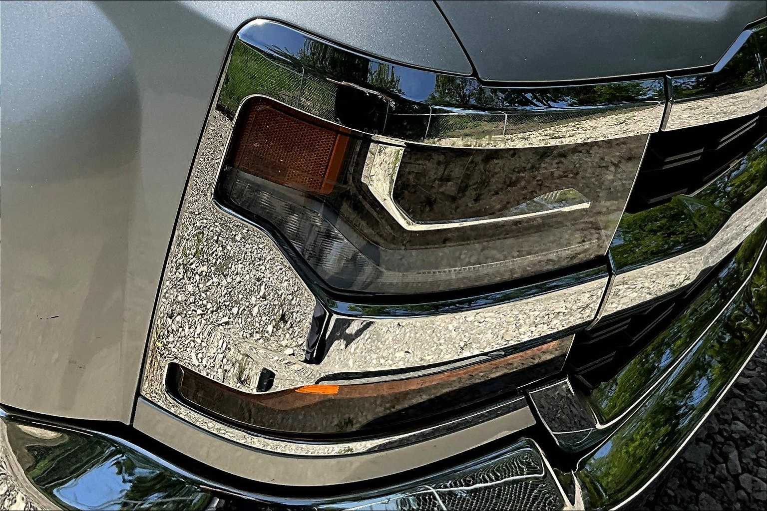 Thumbnail: 2018 Chevrolet Silverado 1500 - 28