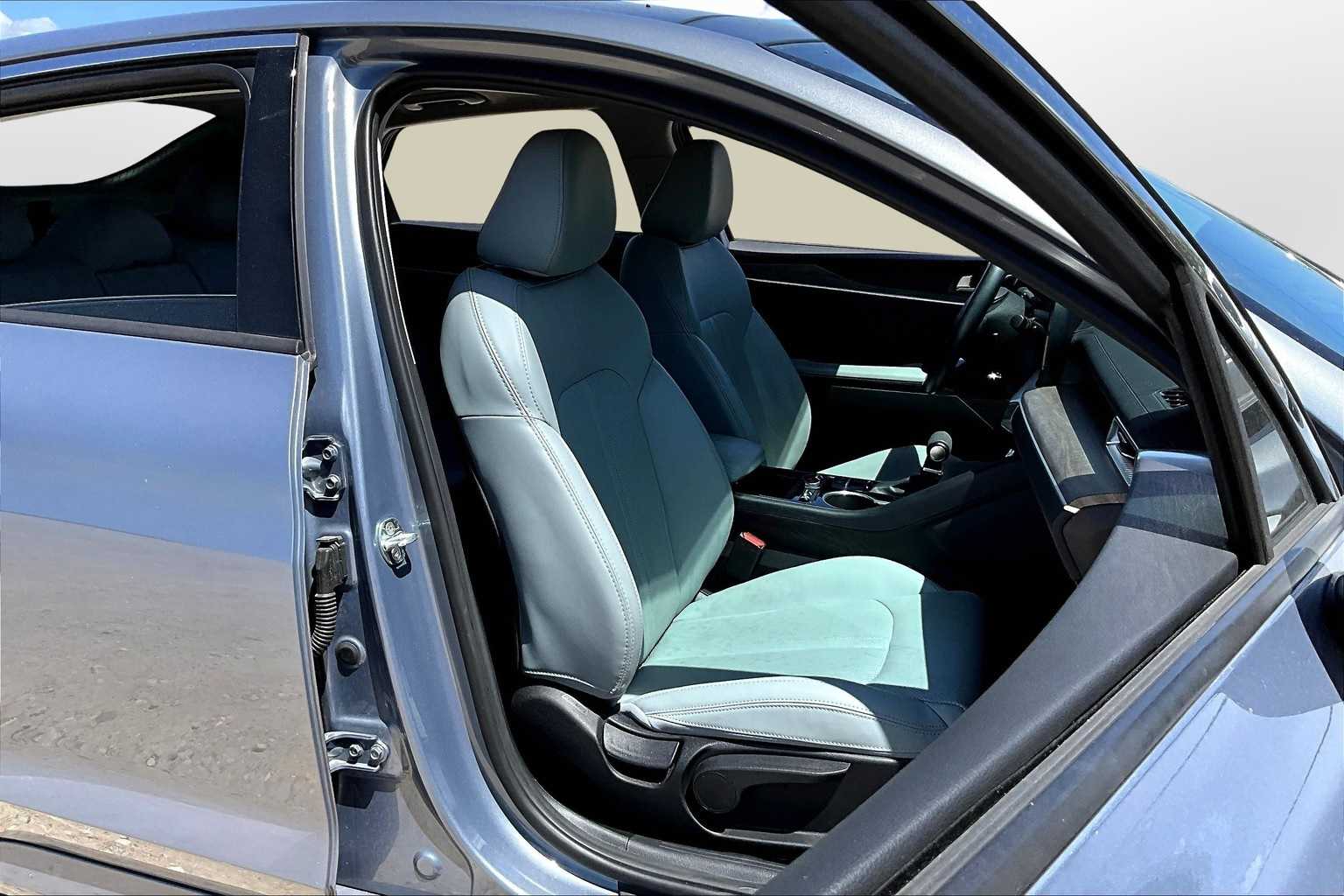Thumbnail: 2023 Kia K5 - 7