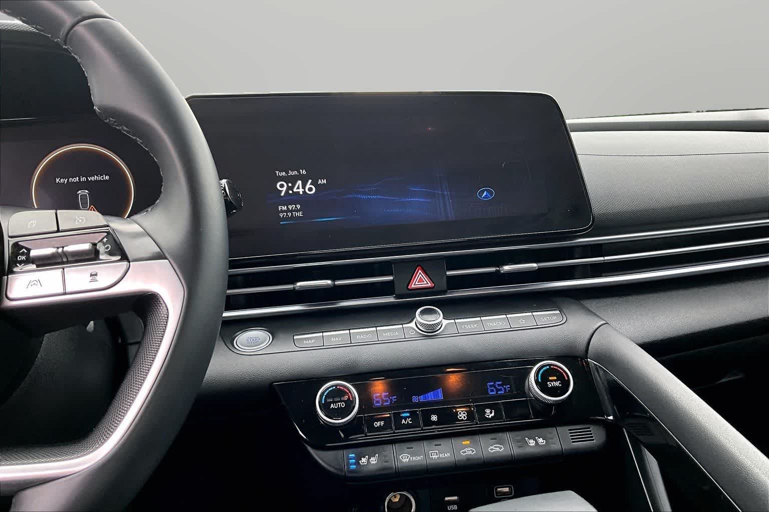 Thumbnail: 2023 Hyundai Elantra - 5
