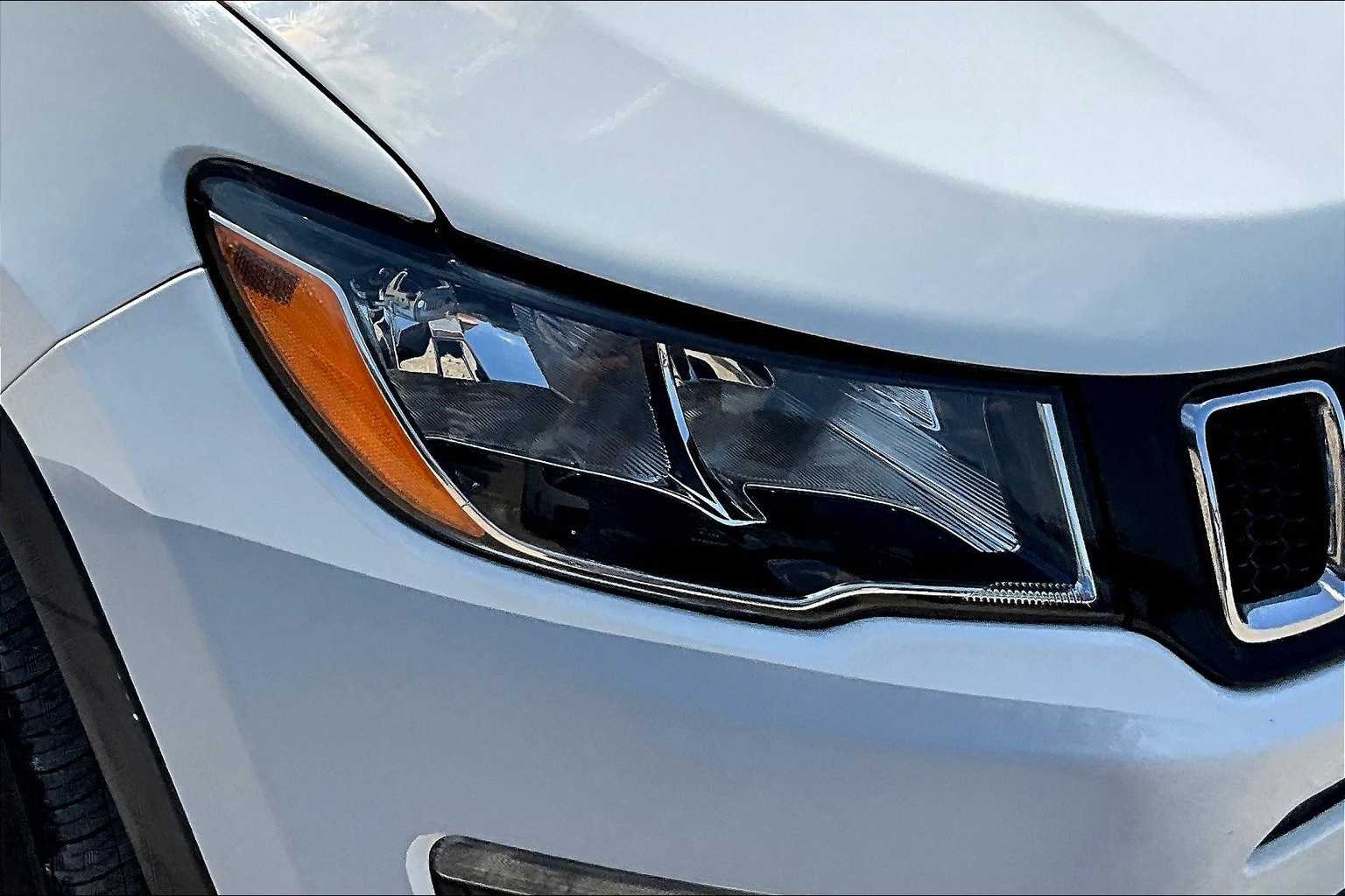 Thumbnail: 2018 Jeep Compass - 30