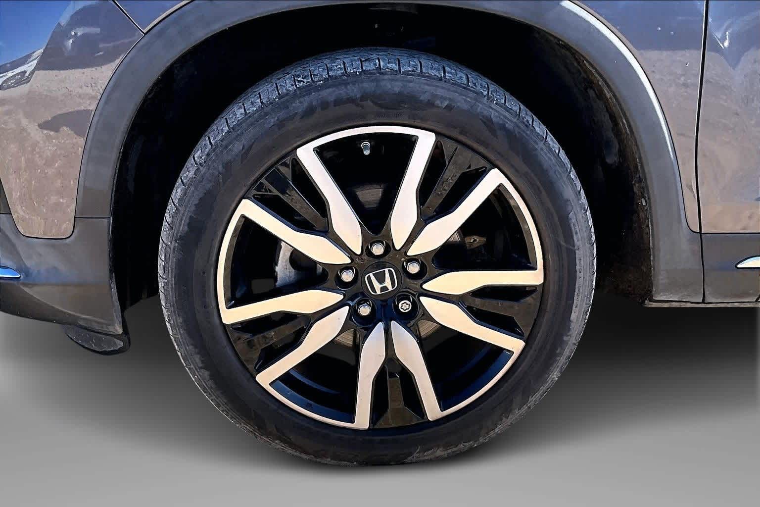 Thumbnail: 2021 Honda Pilot - 8