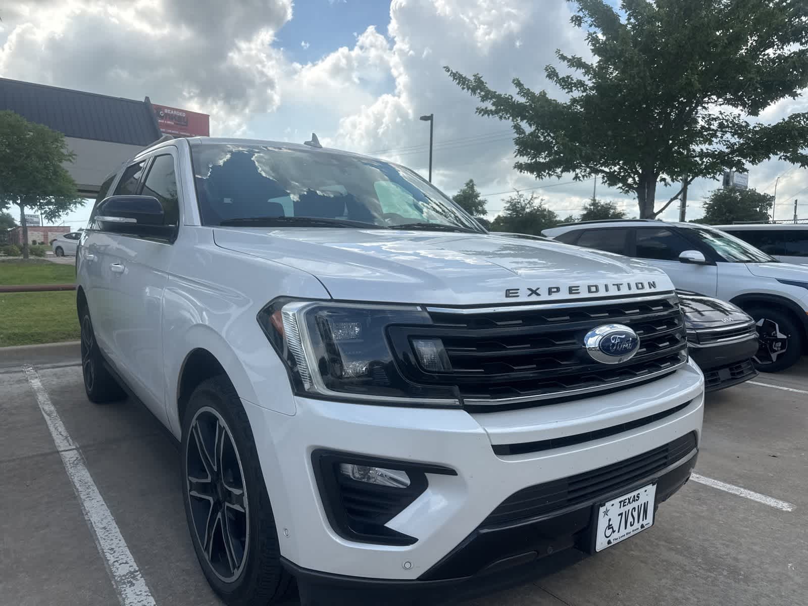Thumbnail: 2019 Ford Expedition - 3