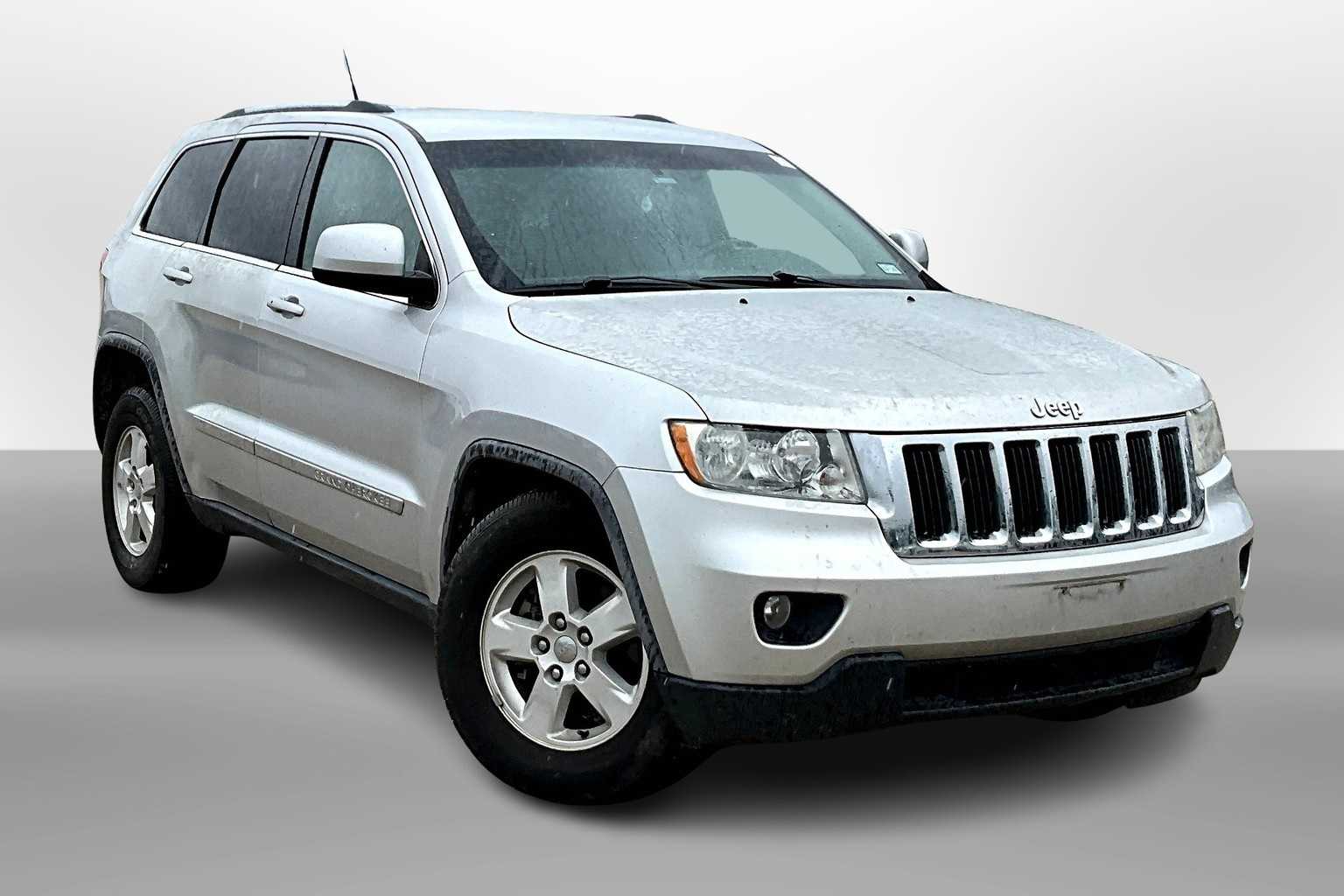 Thumbnail: 2011 Jeep Grand Cherokee - 10