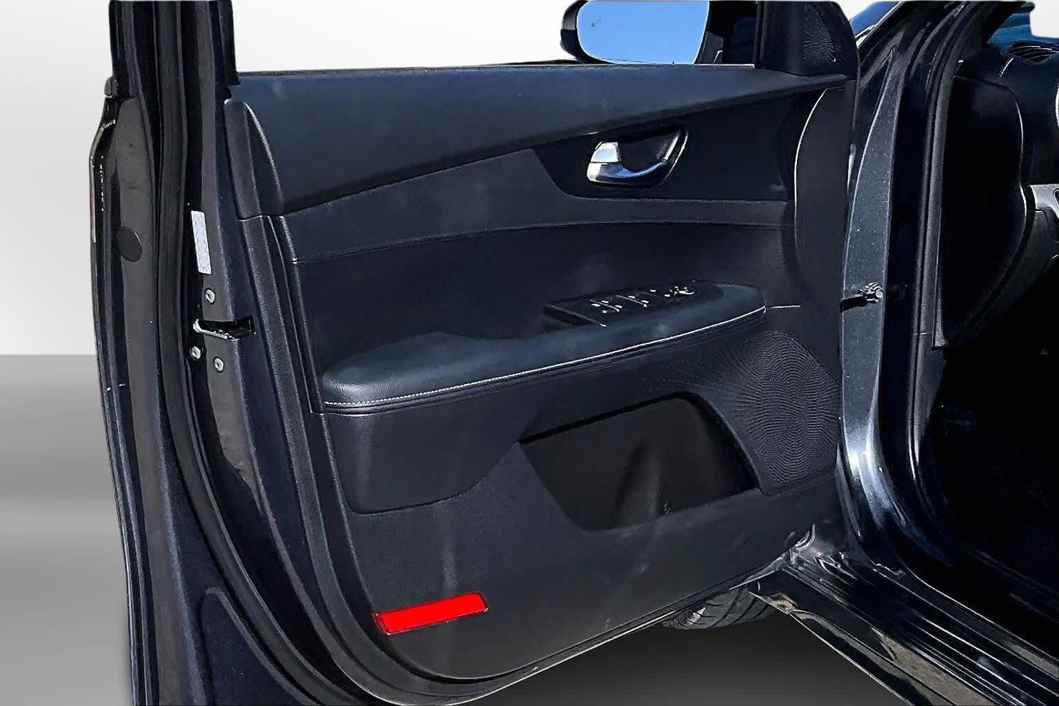 Thumbnail: 2017 Kia Sportage - 14