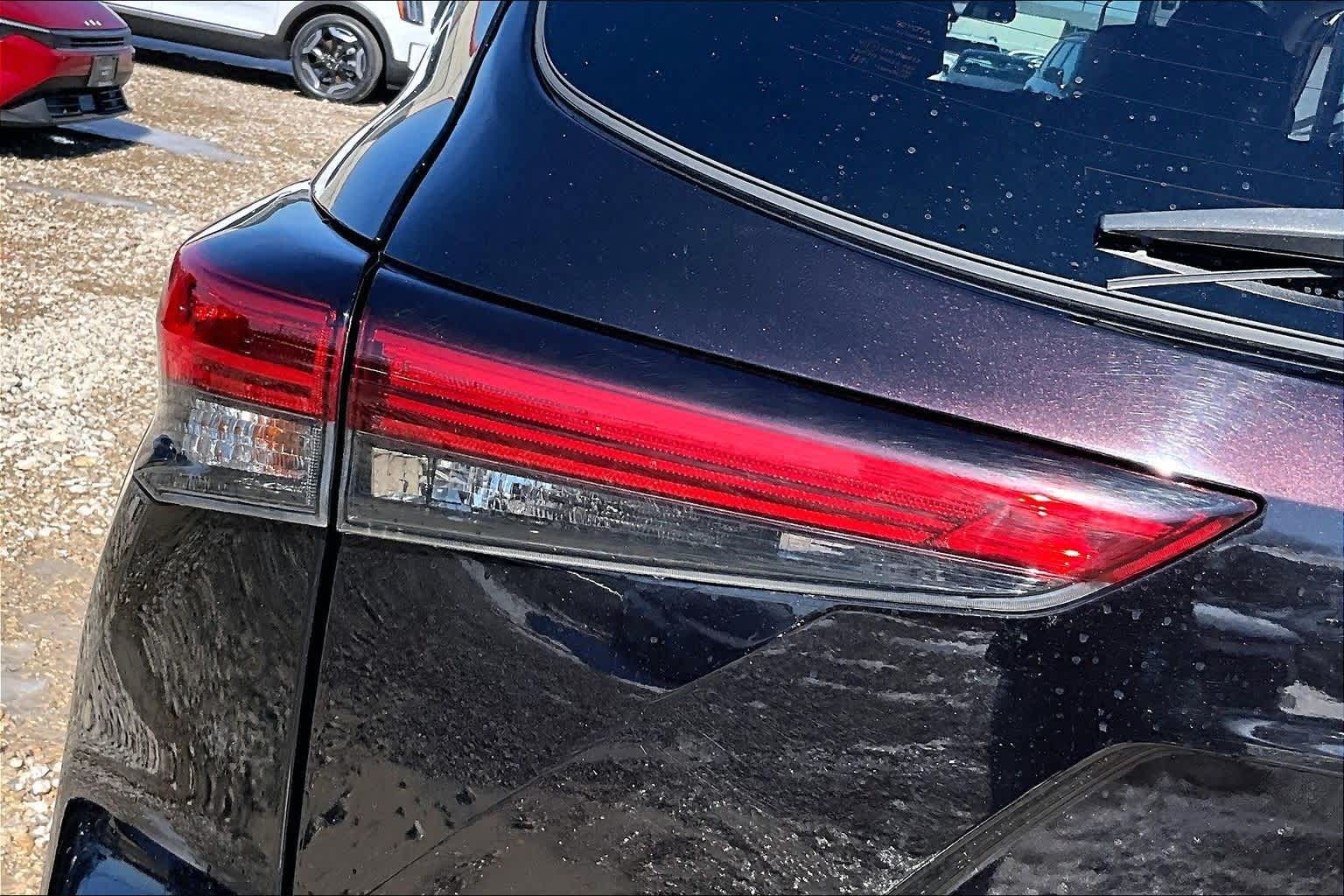 Thumbnail: 2022 Toyota Highlander - 26