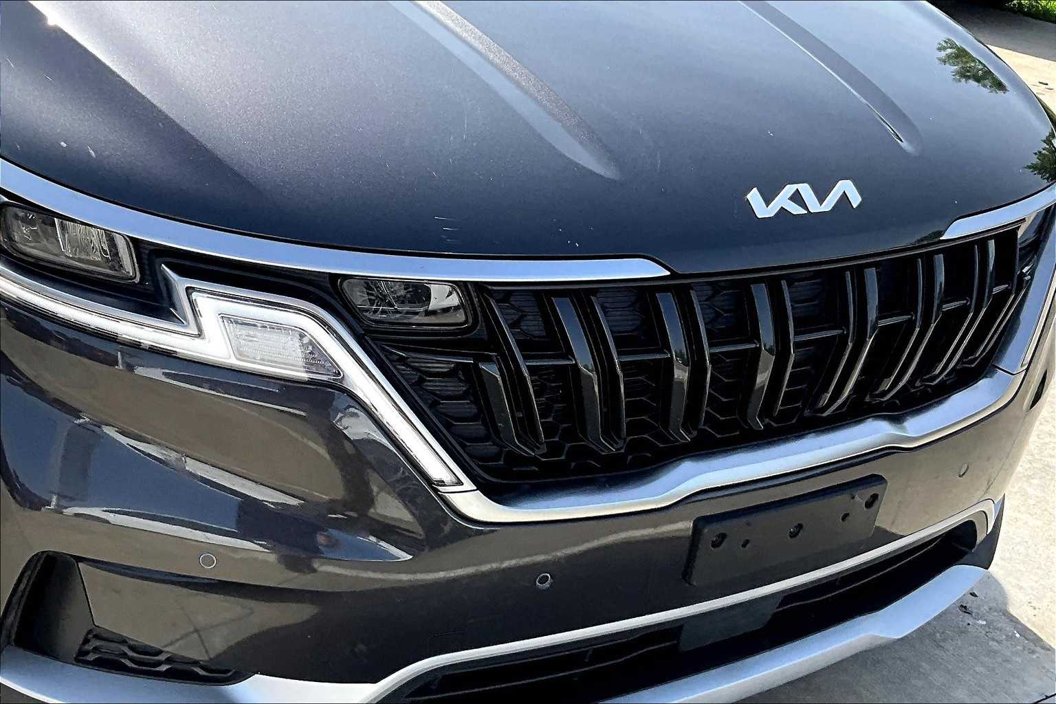 Thumbnail: 2024 Kia Carnival - 28