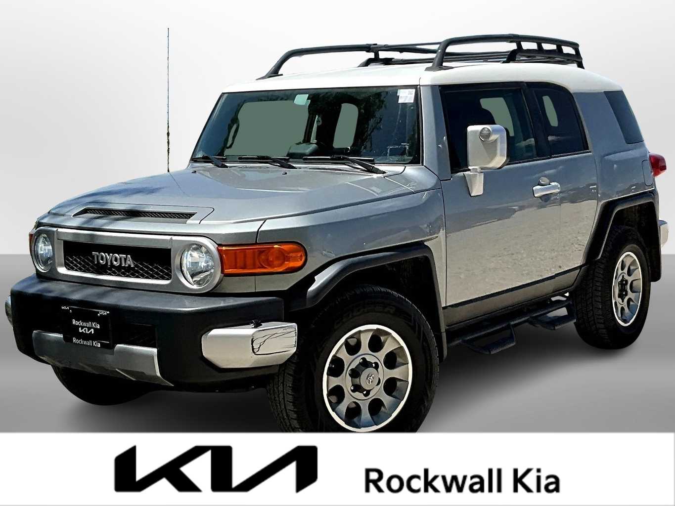 Thumbnail: 2012 Toyota FJ Cruiser - 1
