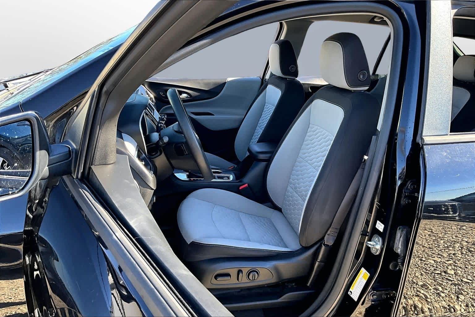 Thumbnail: 2020 Chevrolet Equinox - 24