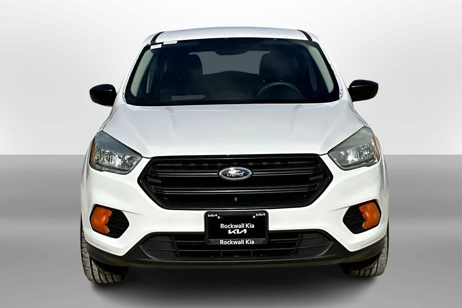 2017 Ford Escape S photo 3