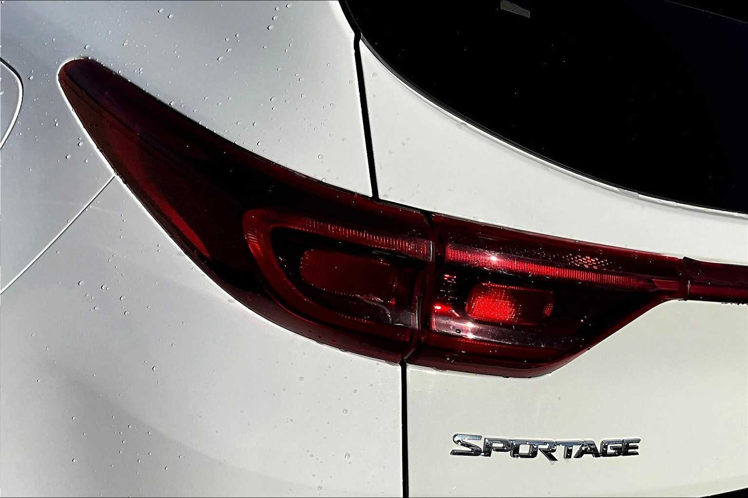 Thumbnail: 2020 Kia Sportage - 30
