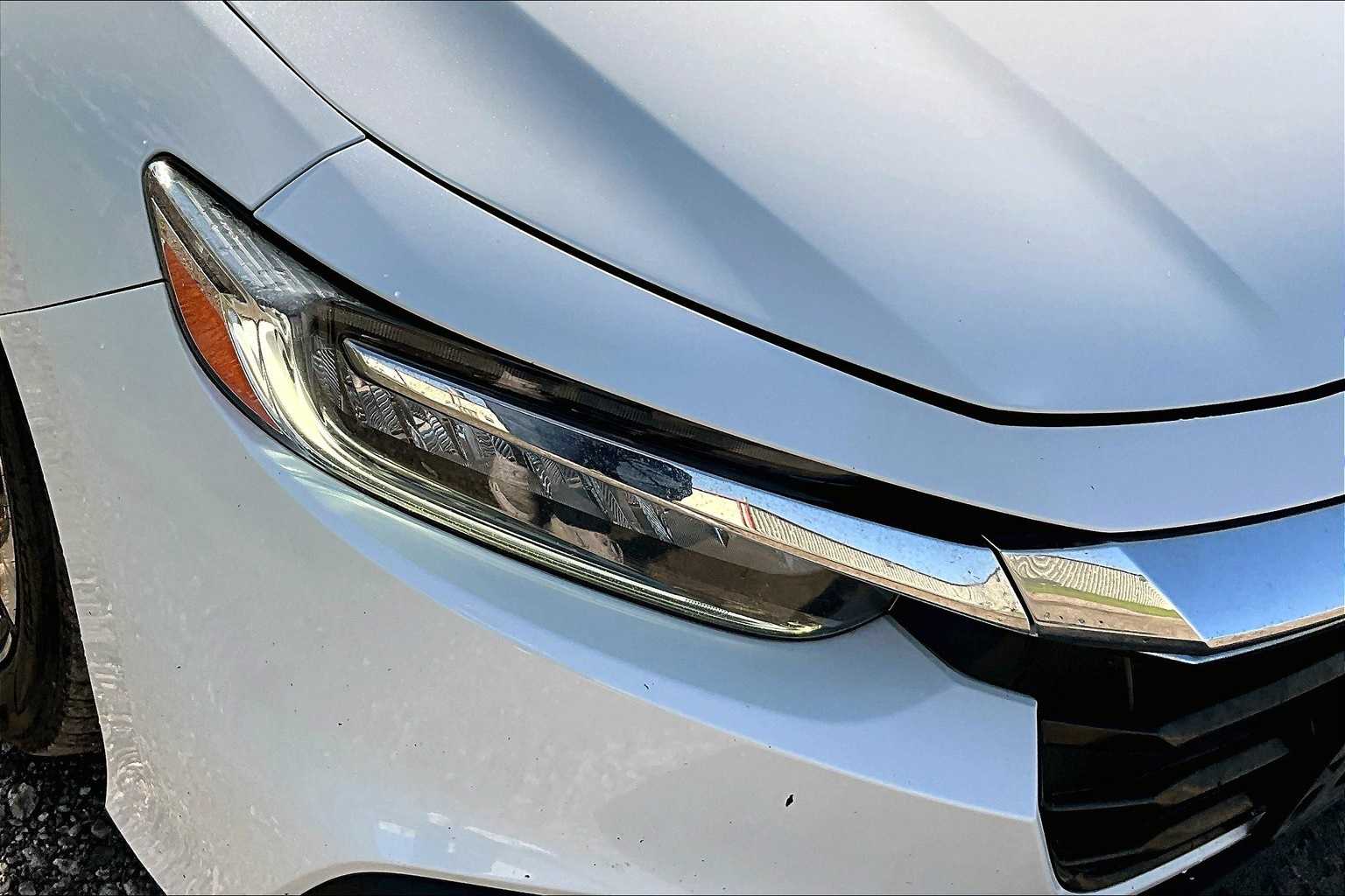 Thumbnail: 2021 Honda Insight - 29