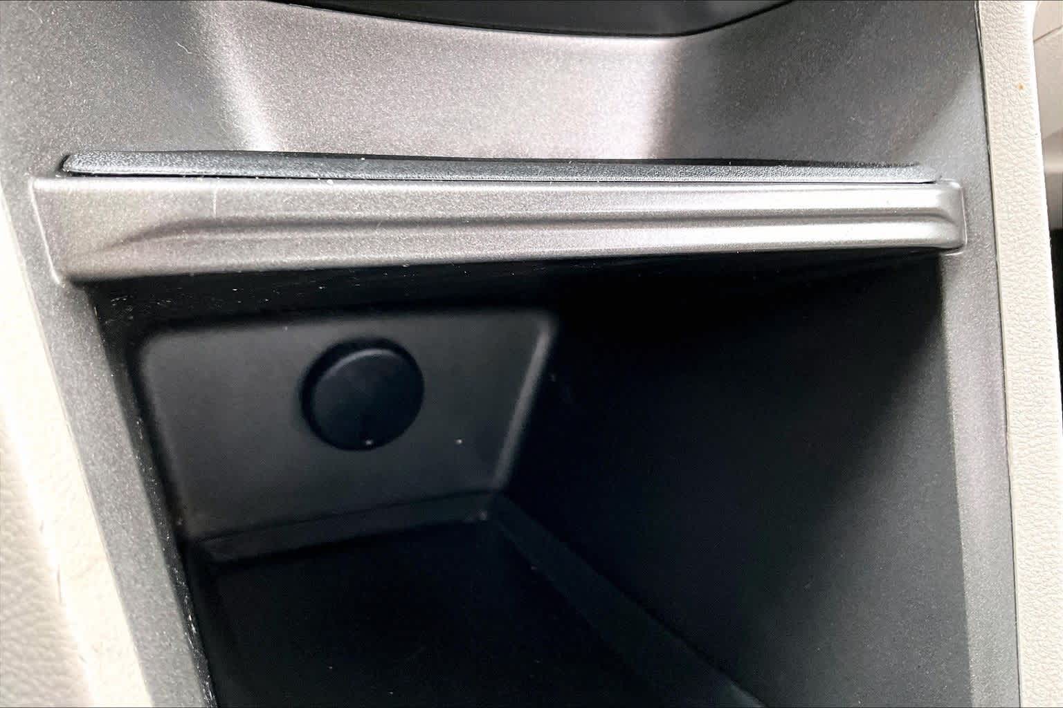 Thumbnail: 2017 GMC Terrain - 21