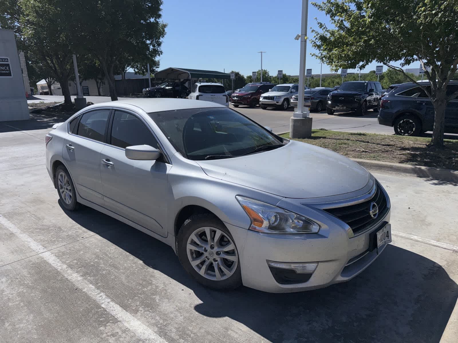 Thumbnail: 2015 Nissan Altima - 2
