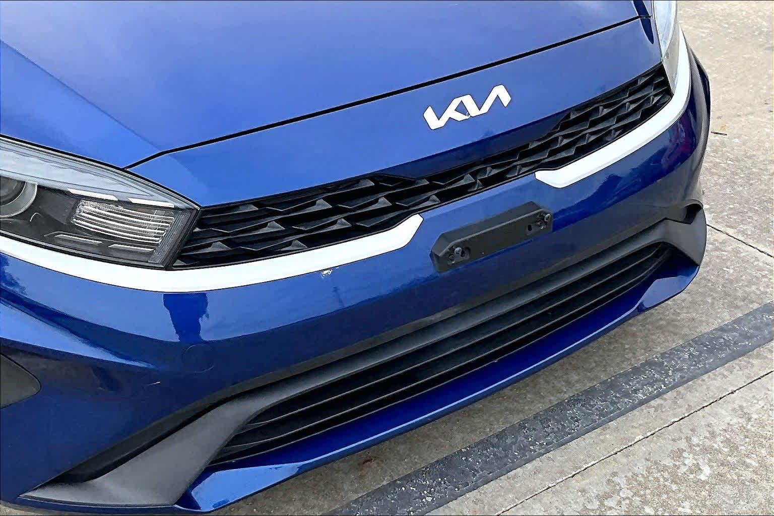 Thumbnail: 2022 Kia Forte - 27