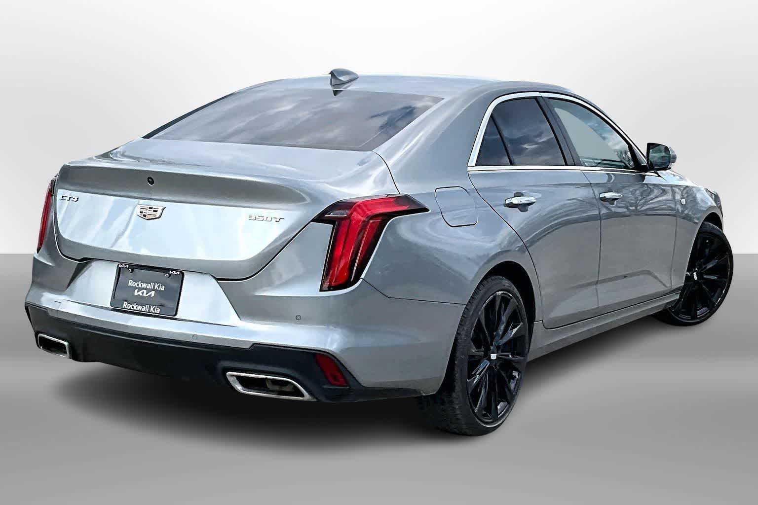 Thumbnail: 2023 Cadillac CT4 - 2