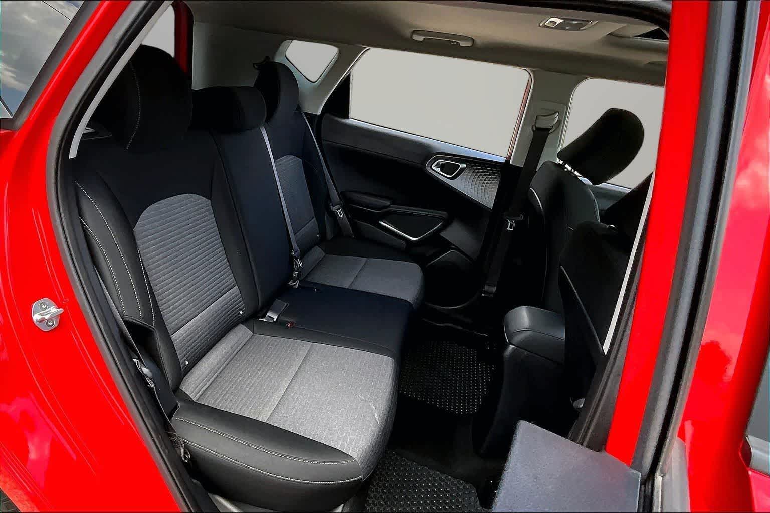 Thumbnail: 2020 Kia Soul - 24