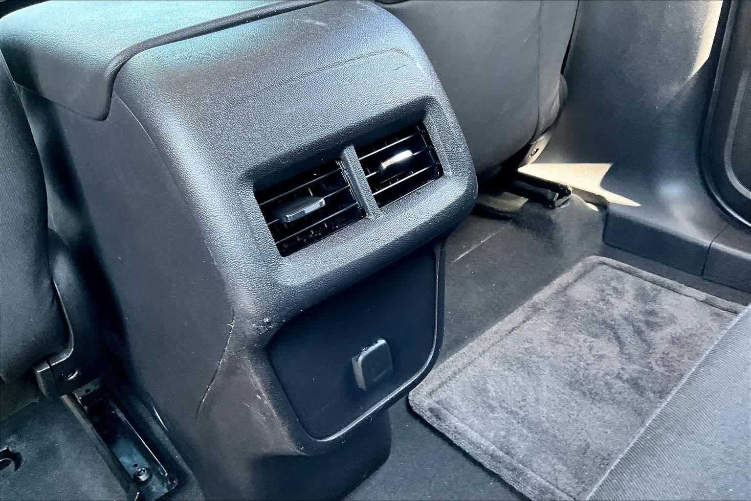 Thumbnail: 2018 Chevrolet Equinox - 22