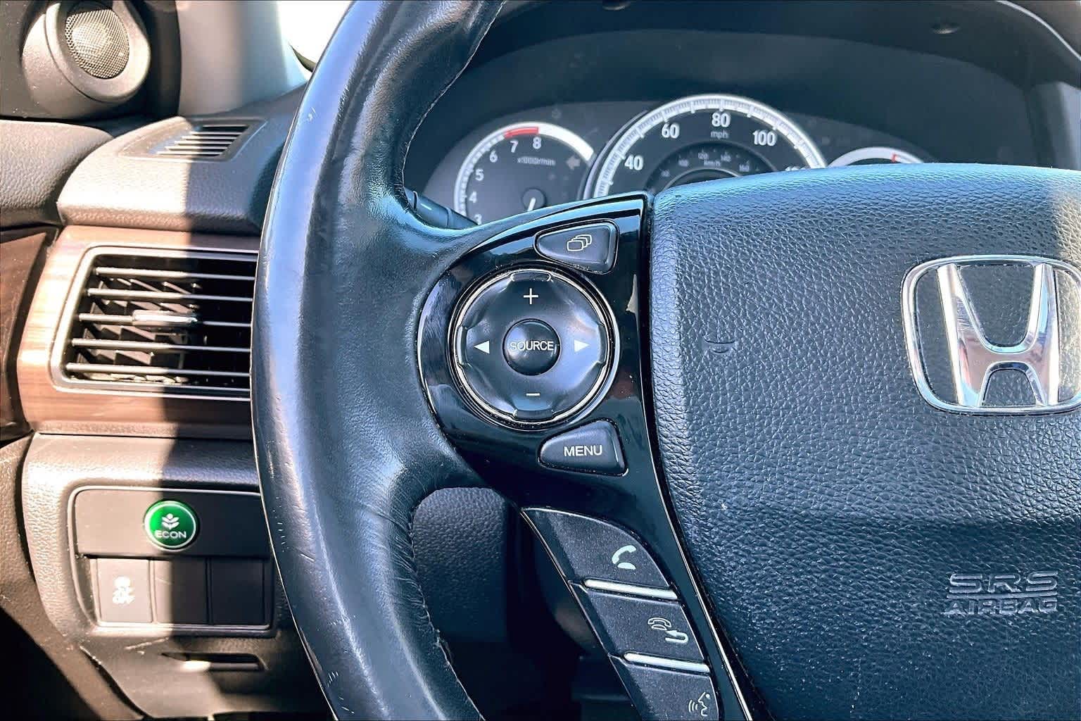 Thumbnail: 2017 Honda Accord - 17