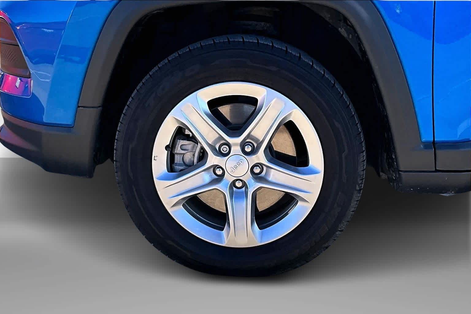 Thumbnail: 2024 Jeep Compass - 8