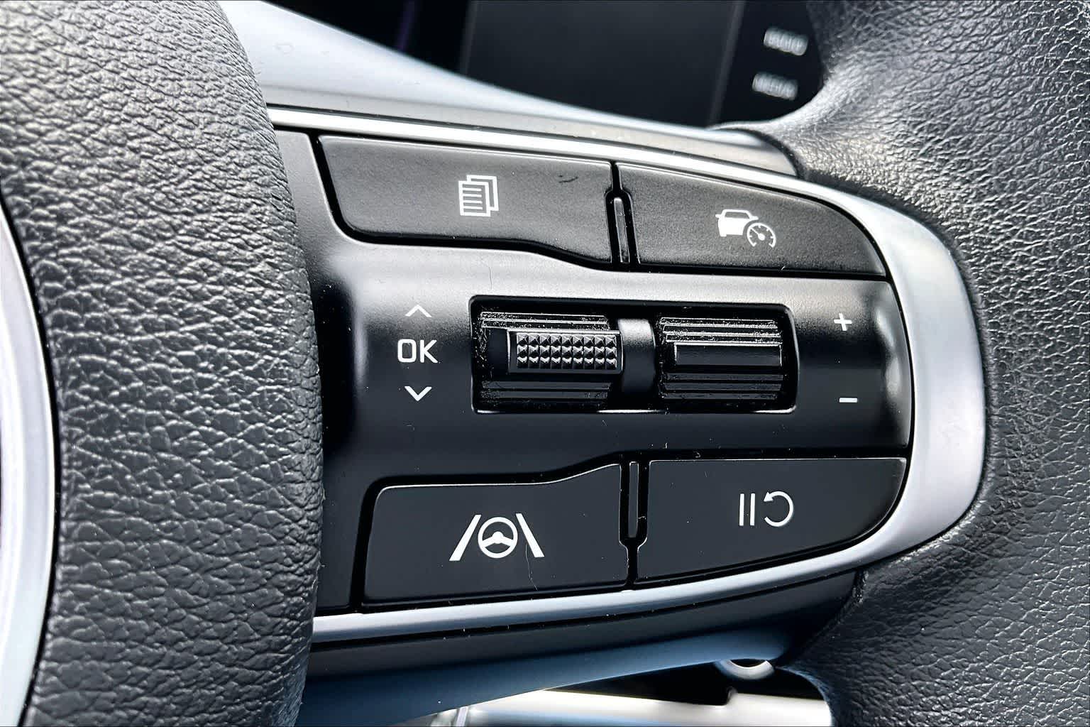 Thumbnail: 2024 Kia Sportage - 18
