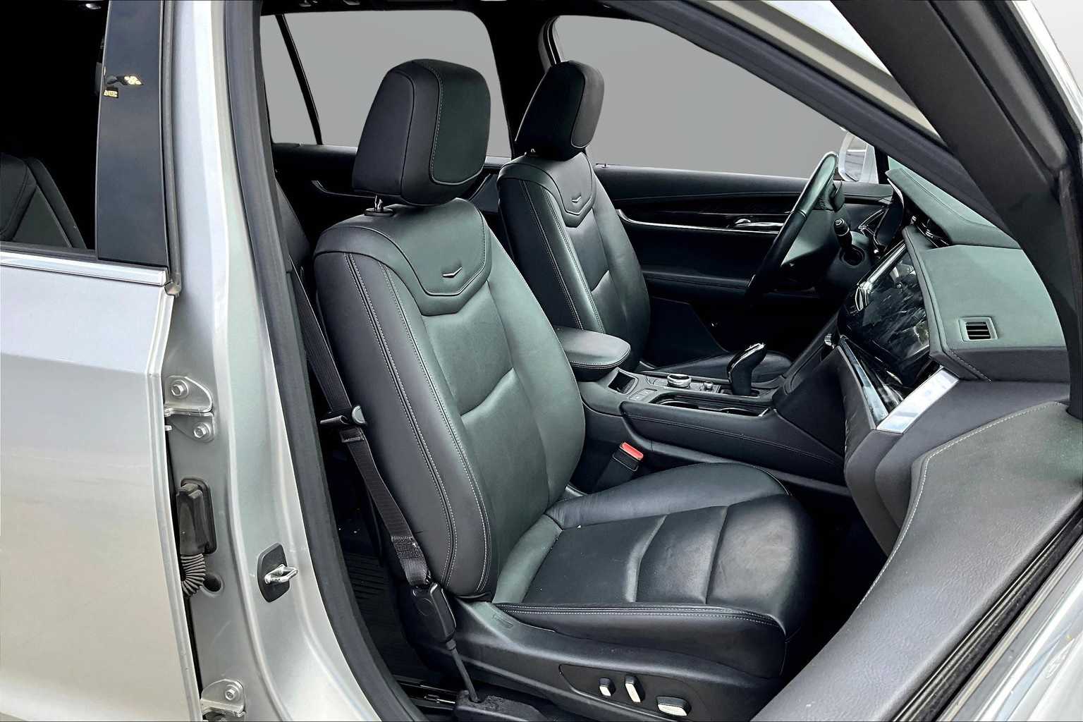 Thumbnail: 2020 Cadillac XT6 - 7