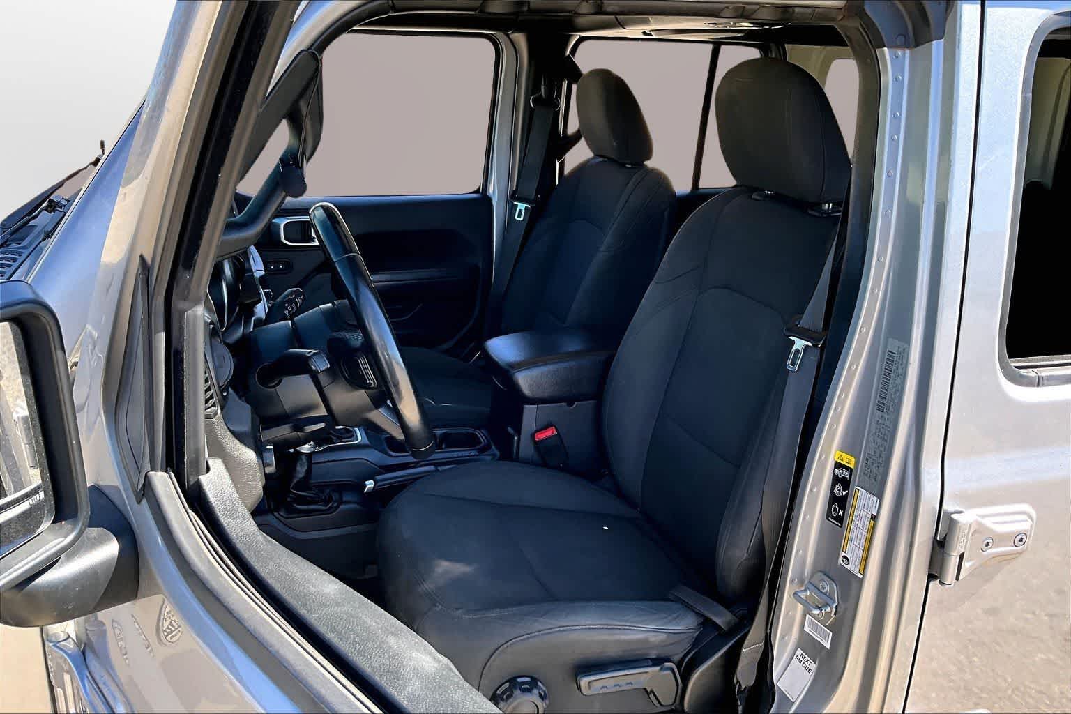 Thumbnail: 2020 Jeep Wrangler - 24