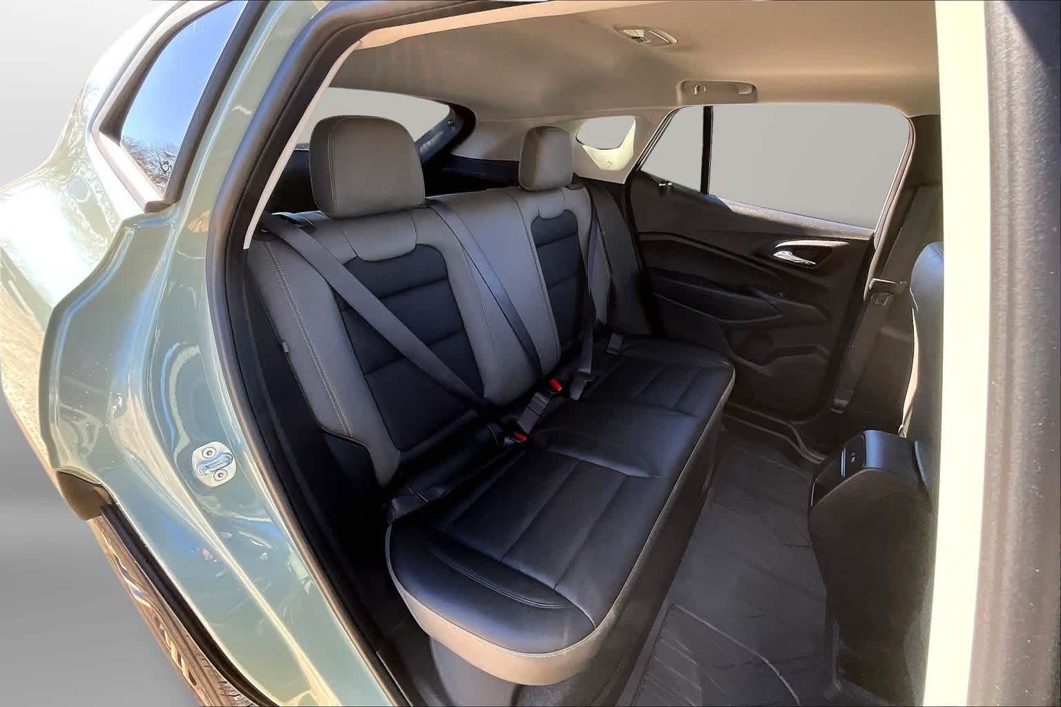 Thumbnail: 2024 Chevrolet Trax - 26