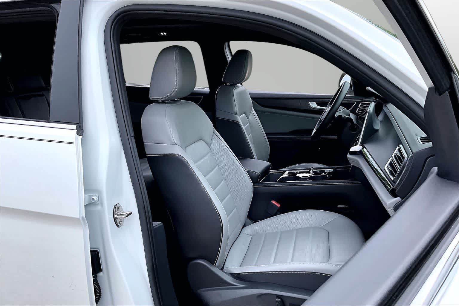 Thumbnail: 2024 Volkswagen Atlas - 7