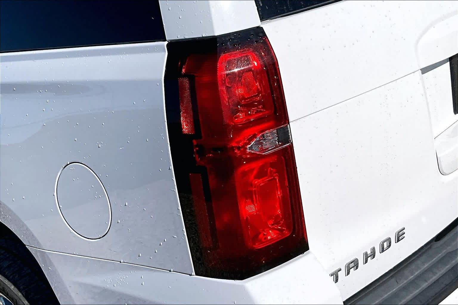 Thumbnail: 2016 Chevrolet Tahoe - 29