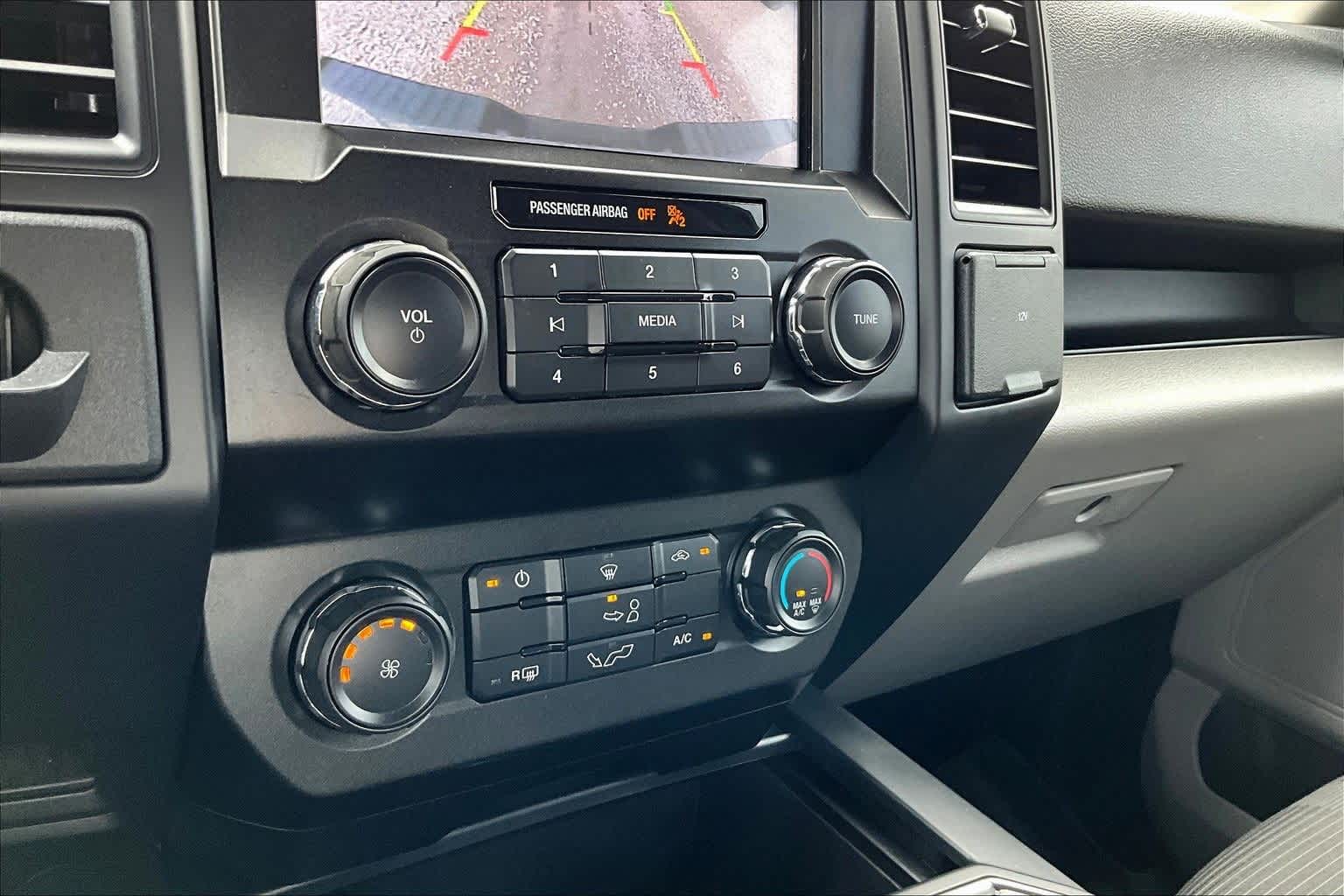 Thumbnail: 2019 Ford F-150 - 24