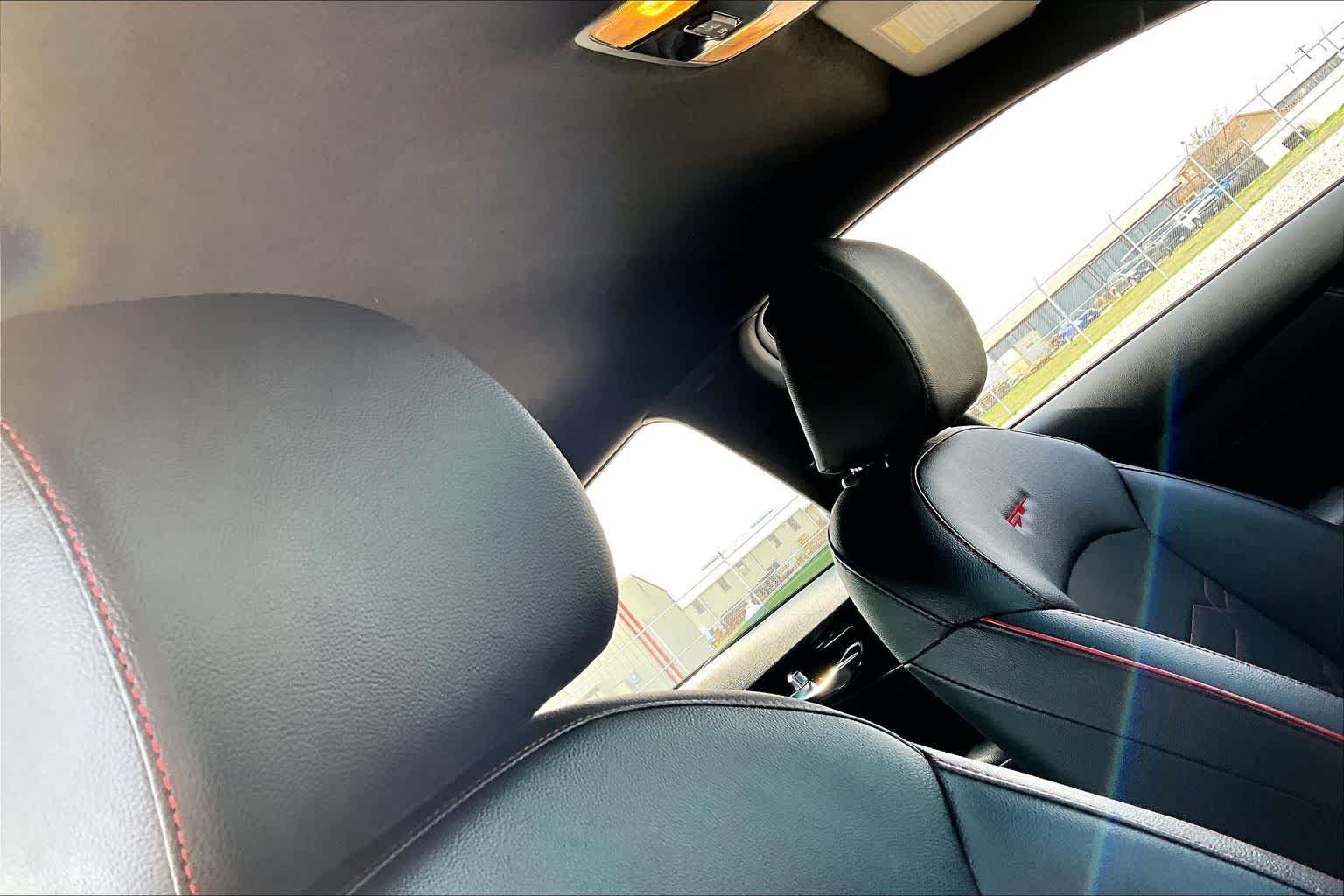 Thumbnail: 2023 Kia Forte - 16