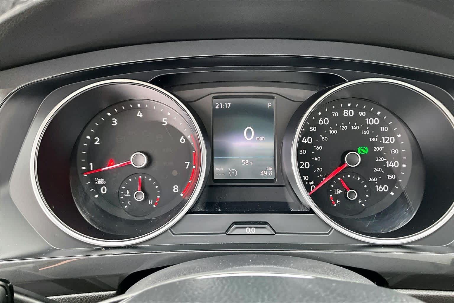 Thumbnail: 2018 Volkswagen Tiguan - 21