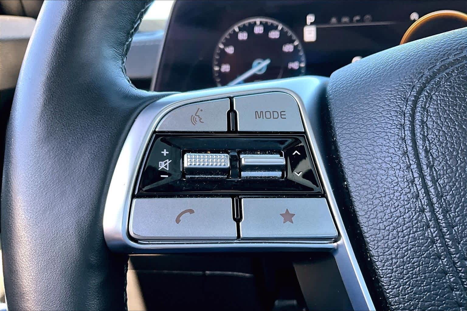 Thumbnail: 2024 Kia Telluride - 17