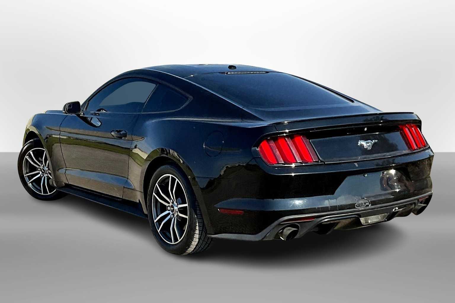 Thumbnail: 2016 Ford Mustang - 11