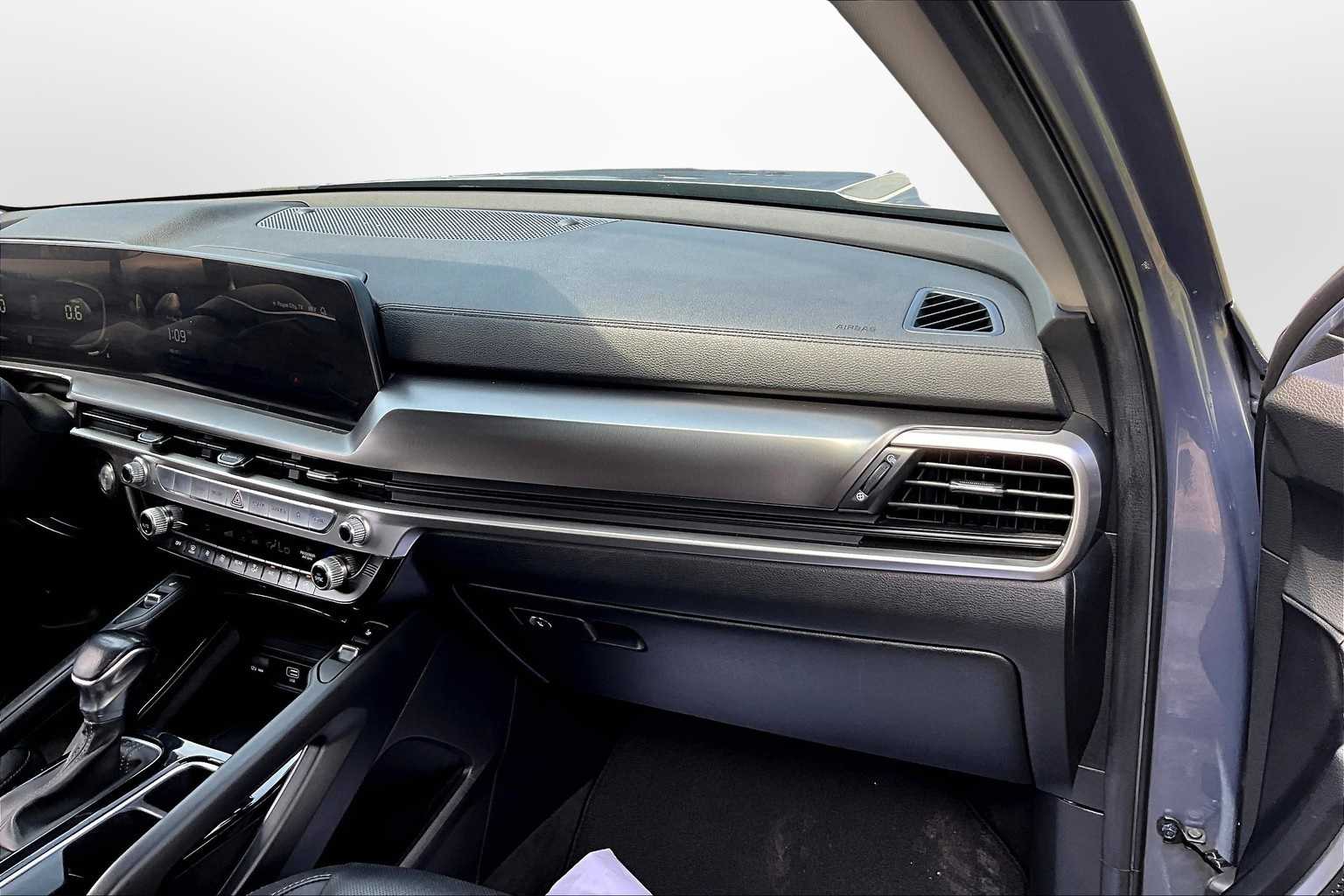 Thumbnail: 2023 Kia Telluride - 15