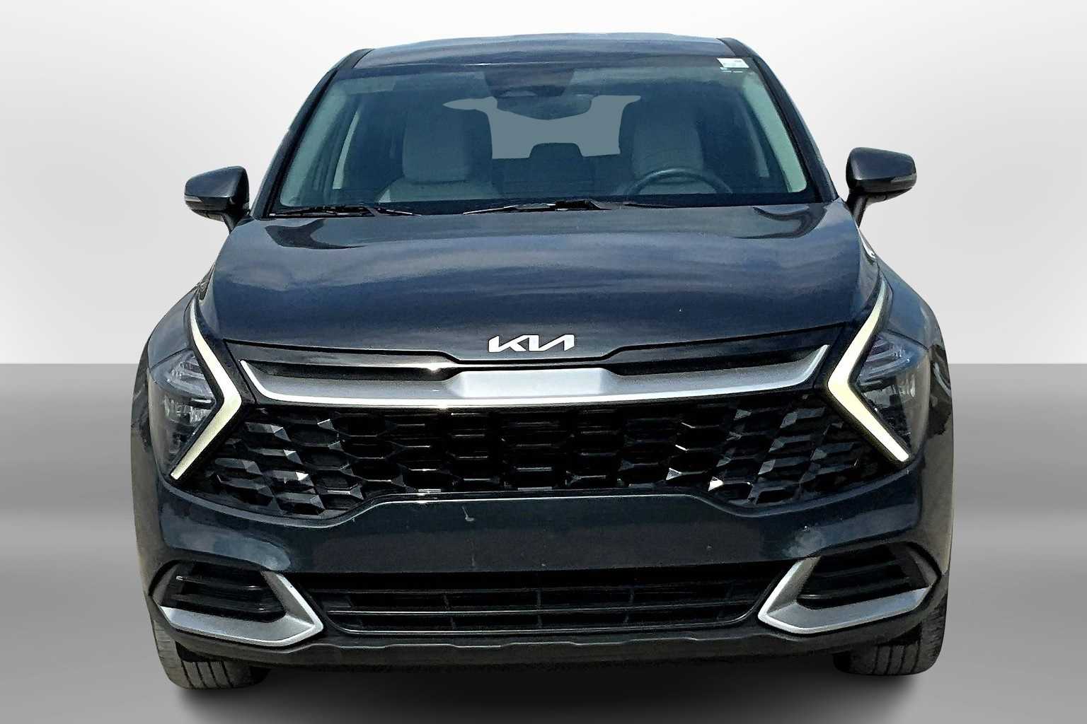 Thumbnail: 2023 Kia Sportage - 3