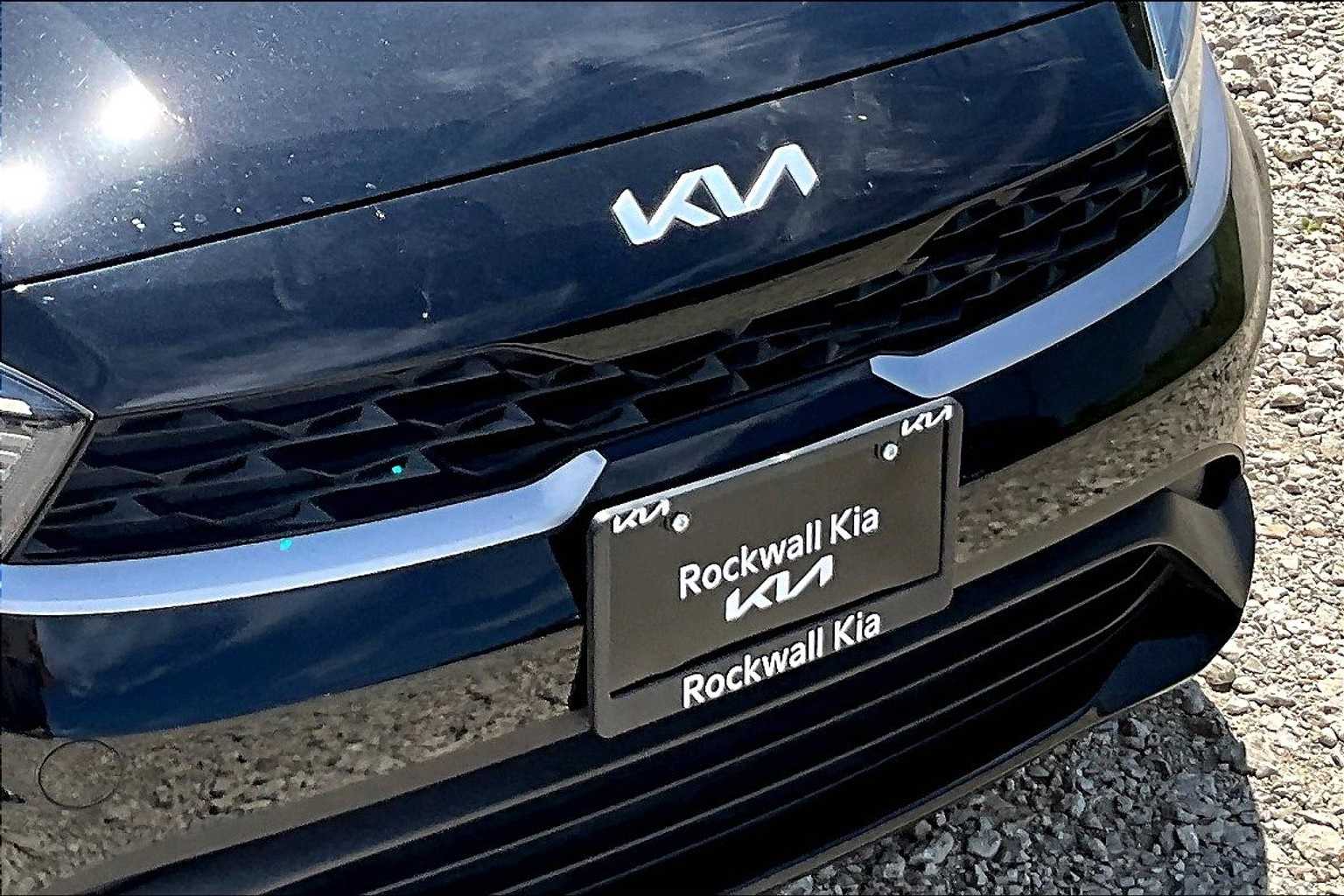 Thumbnail: 2022 Kia Forte - 27