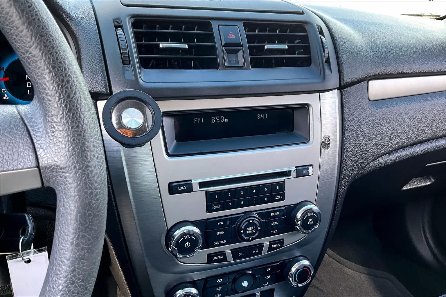 Thumbnail: 2011 Ford Fusion - 6