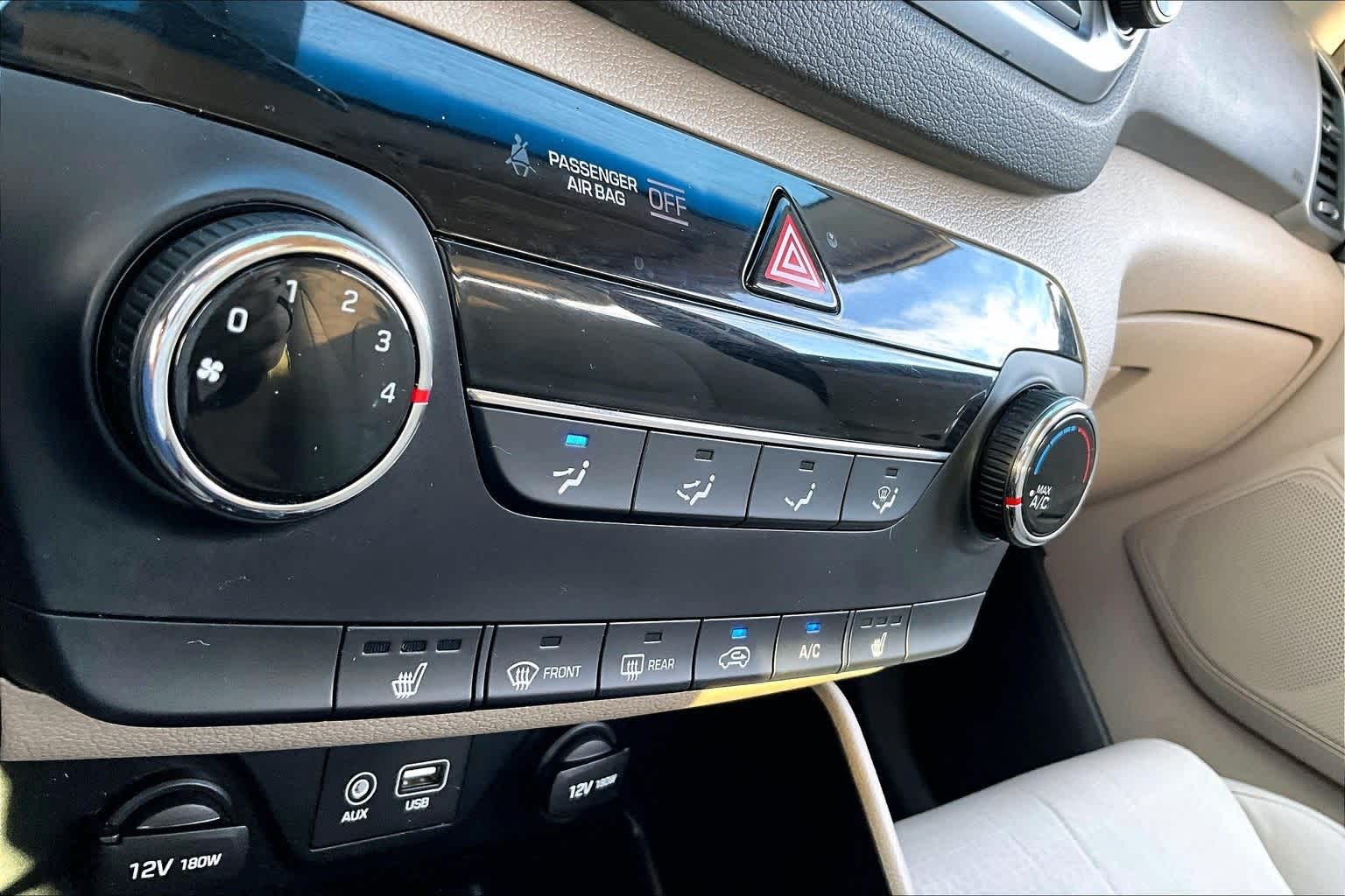 Thumbnail: 2016 Hyundai Tucson - 23