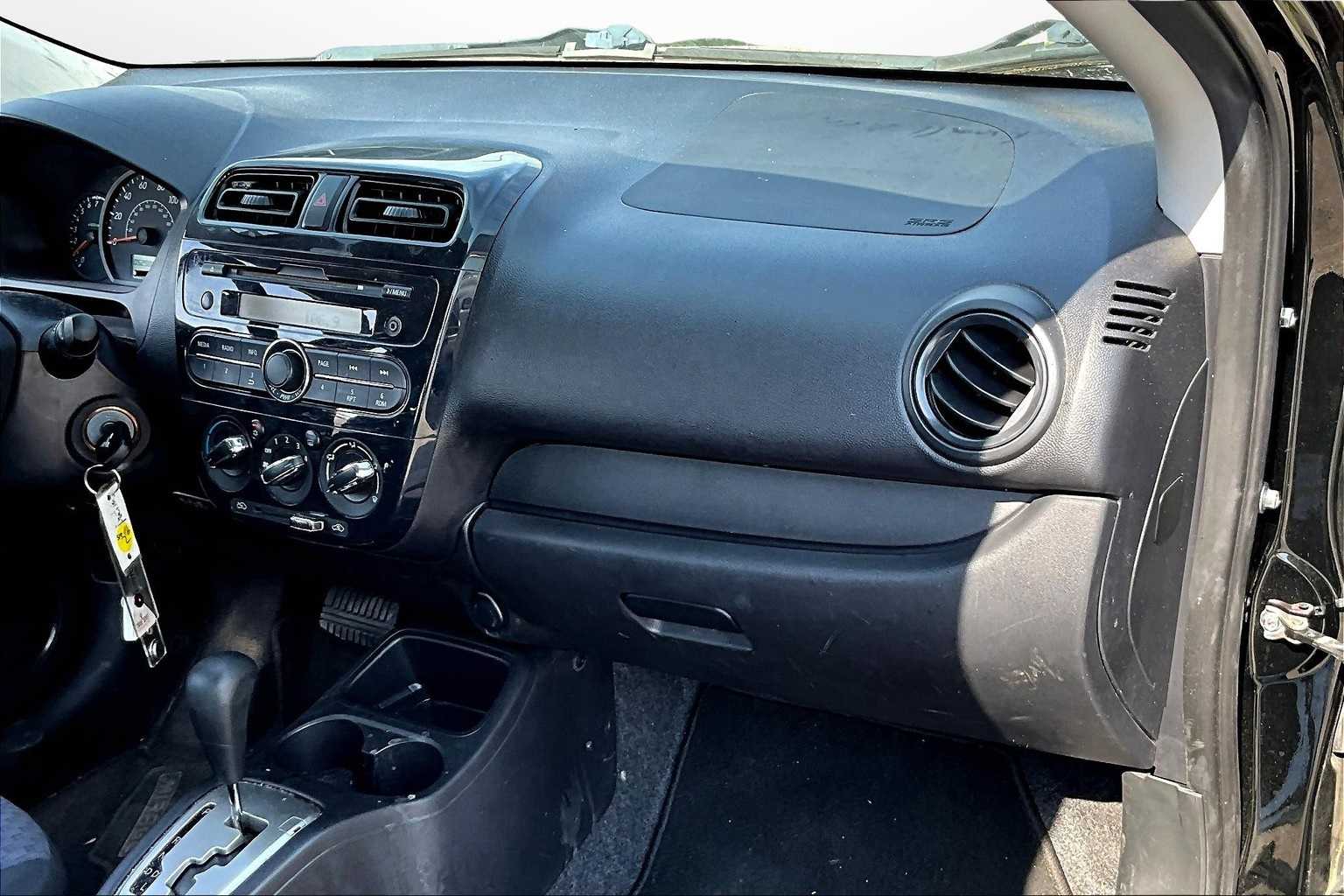 Thumbnail: 2017 Mitsubishi Mirage - 13